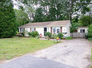 115 Inkberry Trl, Narragansett, RI 02882