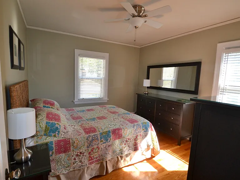 908 Ellison Ave #4 — Photo 9