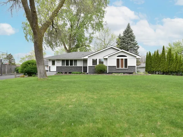 6312 Pierce St NE, Fridley, MN 55432