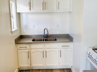 3825 Flower Dr, Los Angeles, CA 90037