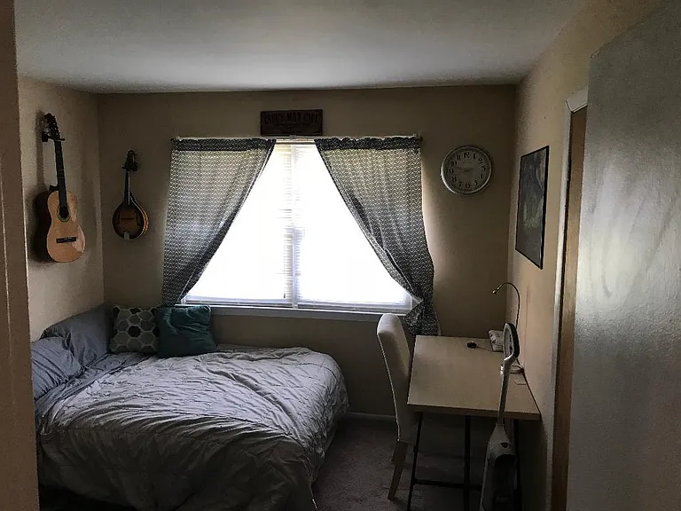 1515 Silver Ct #1515 — Photo 5