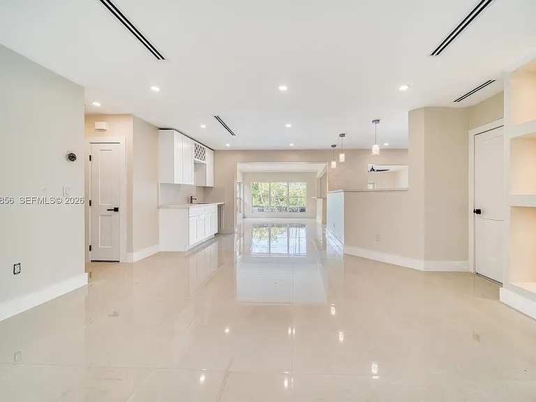 15730 SW 87th Ct — Photo 4