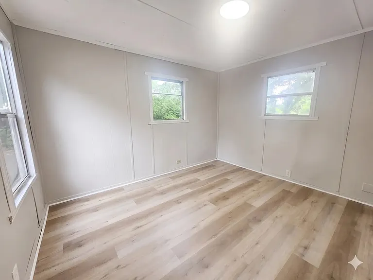 321 Southstar St — Photo 6