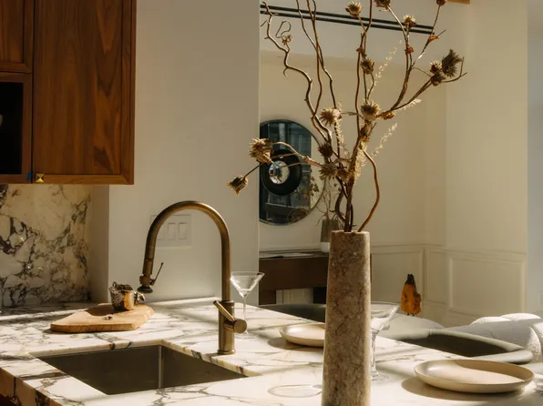 402 Union Avenue image 7 of 28