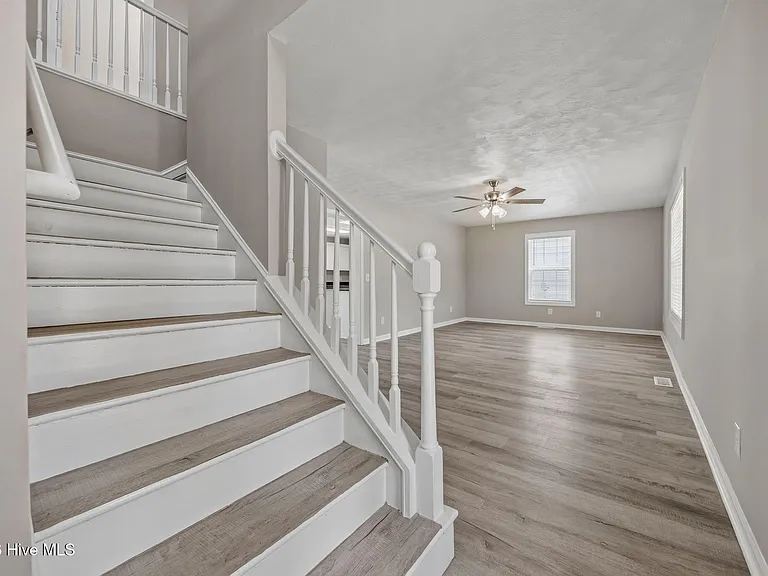 5312 Swanns Station Rd — Photo 14
