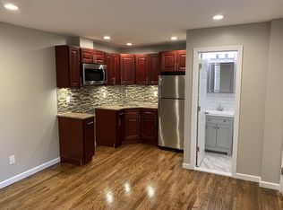 399 Smithtown Blvd APT 3, Ronkonkoma, NY 11779