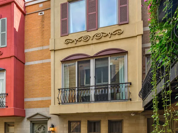 849 W Ohio St Unit 2W, Chicago, IL 60642