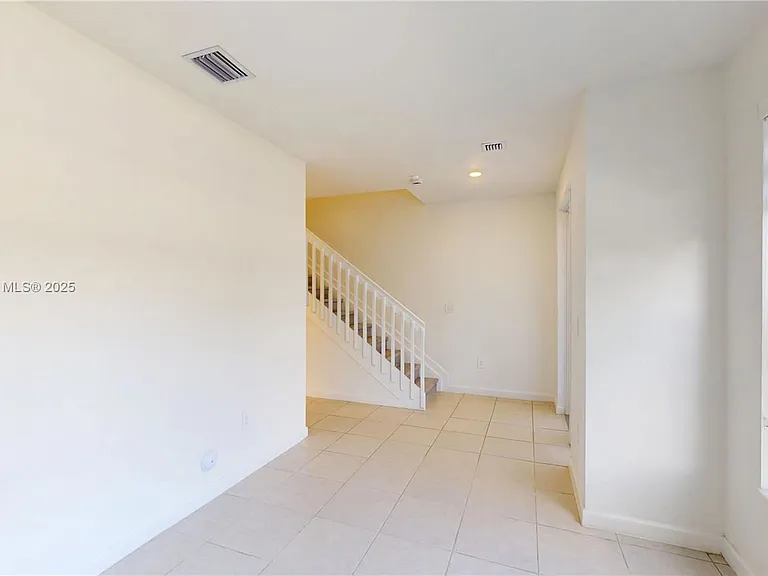 12875 SW 243rd Ter — Photo 11