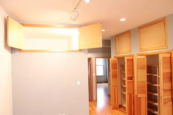 Rented by Level Group | media 9