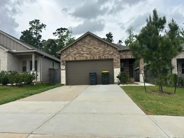 317 Maple Bark Trl, Willis, TX 77378