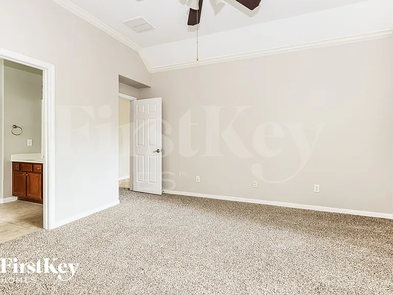 66 N Planchard Cir — Photo 12