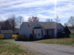 104 Browns Ln, Portland, TN 37148