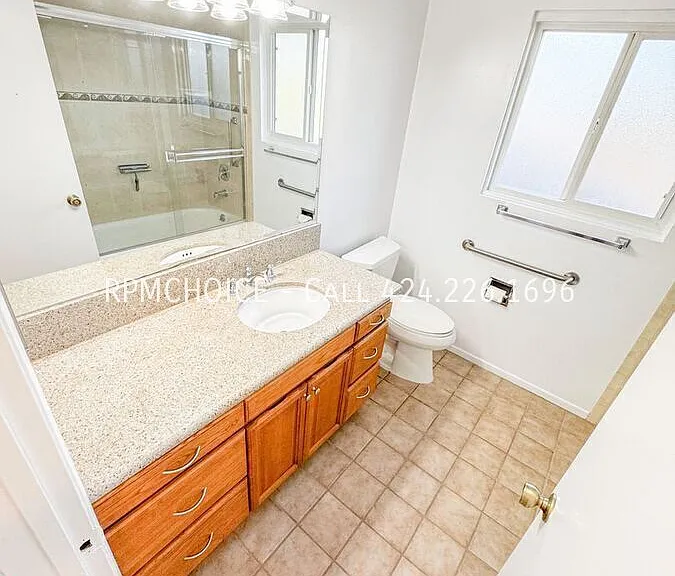 23821 Stanhurst Ave — Photo 34