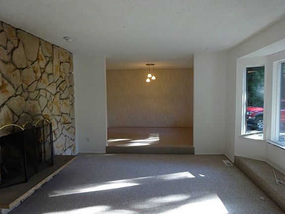 5th image of 14303 56th Ave NW