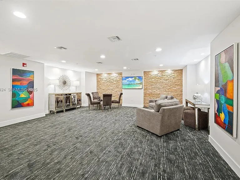 3530 SW 22nd St #710 — Photo 21