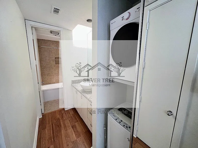 4015 Bowser Ave #E — Photo 8