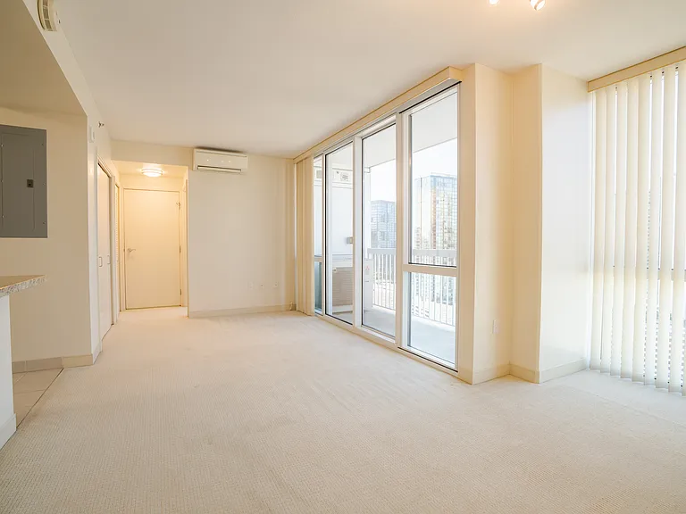 909 Kapiolani Blvd #2702 — Photo 6