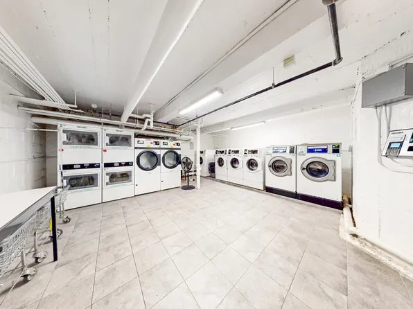 385 Argyle Road image 12 of 13