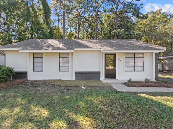 6649 Timbers Dr, Mobile, AL 36695