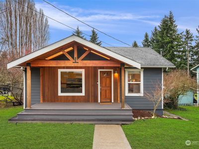 8102 29th Avenue SW, Seattle, WA, 98126