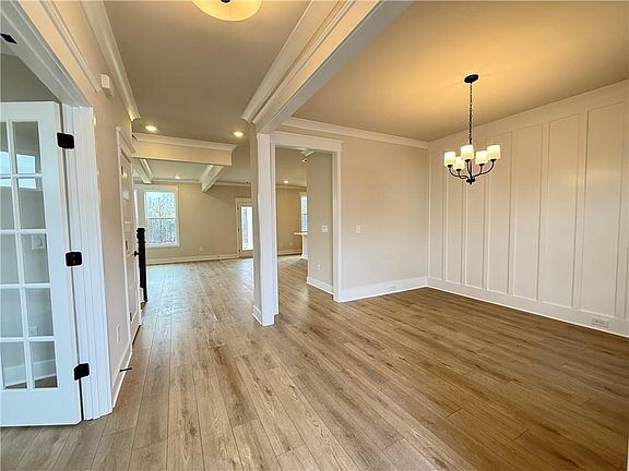 7th image of this home
