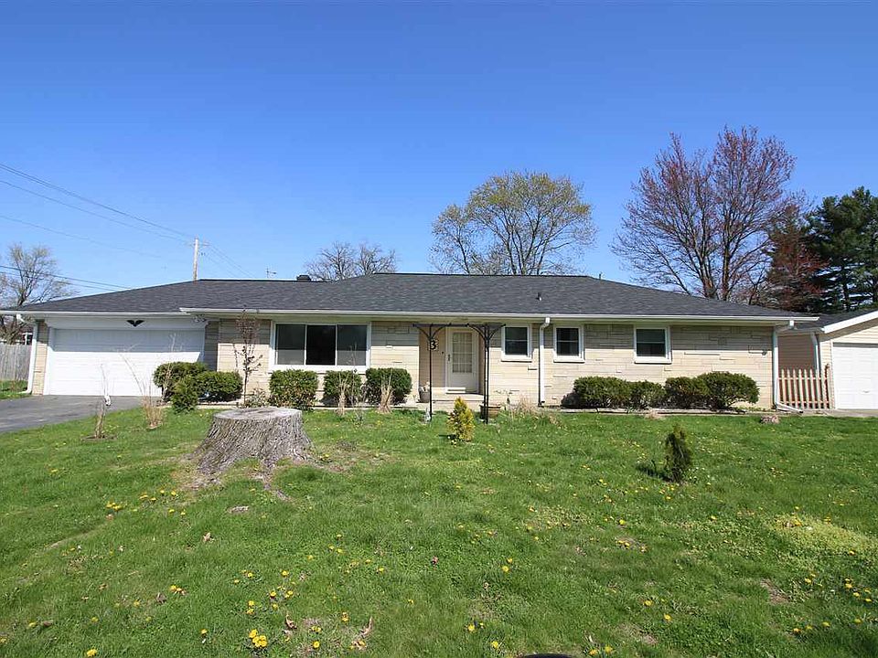 1st image of 3 Brady Ct