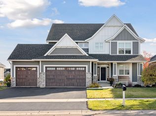 7872 Shadyview Ln N, Maple Grove, MN 55311