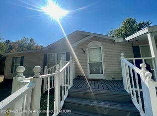 18205 W Peet Rd, Henderson, MI 48841