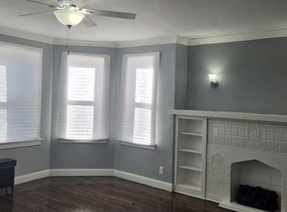 108 W 81st St APT 3, Chicago, IL 60620