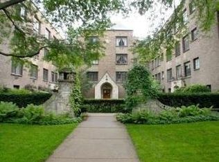 730 Noyes St APT J3, Evanston, IL 60201