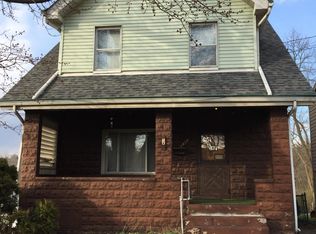 1419 Chestnut St, Turtle Creek, PA