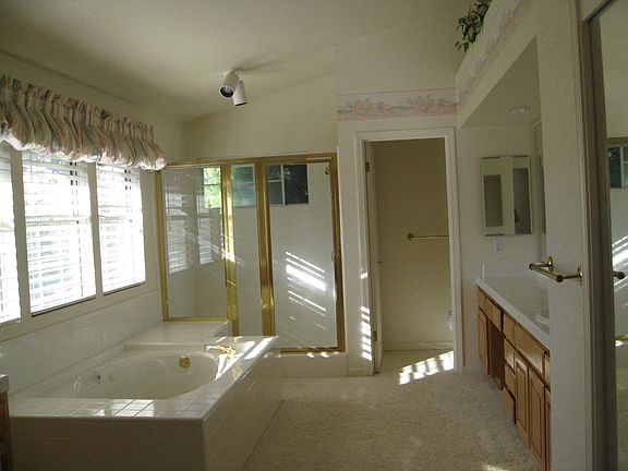 2nd image of 1023 Belleterre Dr