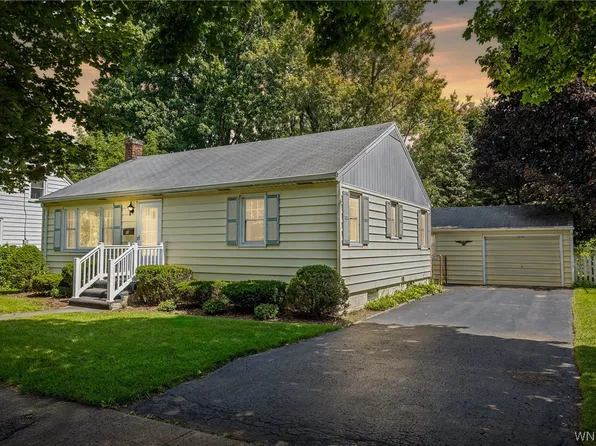 11 Linwood Ave, Batavia, NY 14020