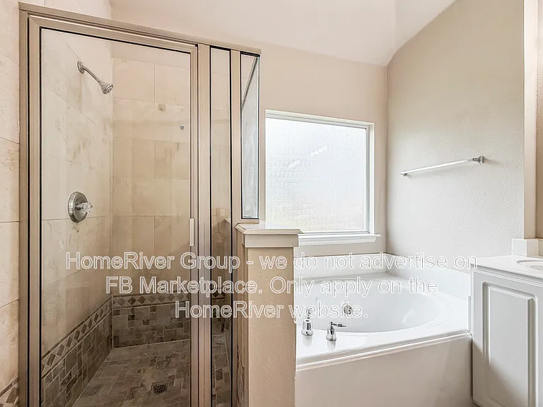 410 Marshall Way — Photo 13