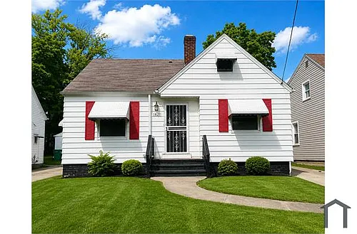 18821 Raymond St Photo 1