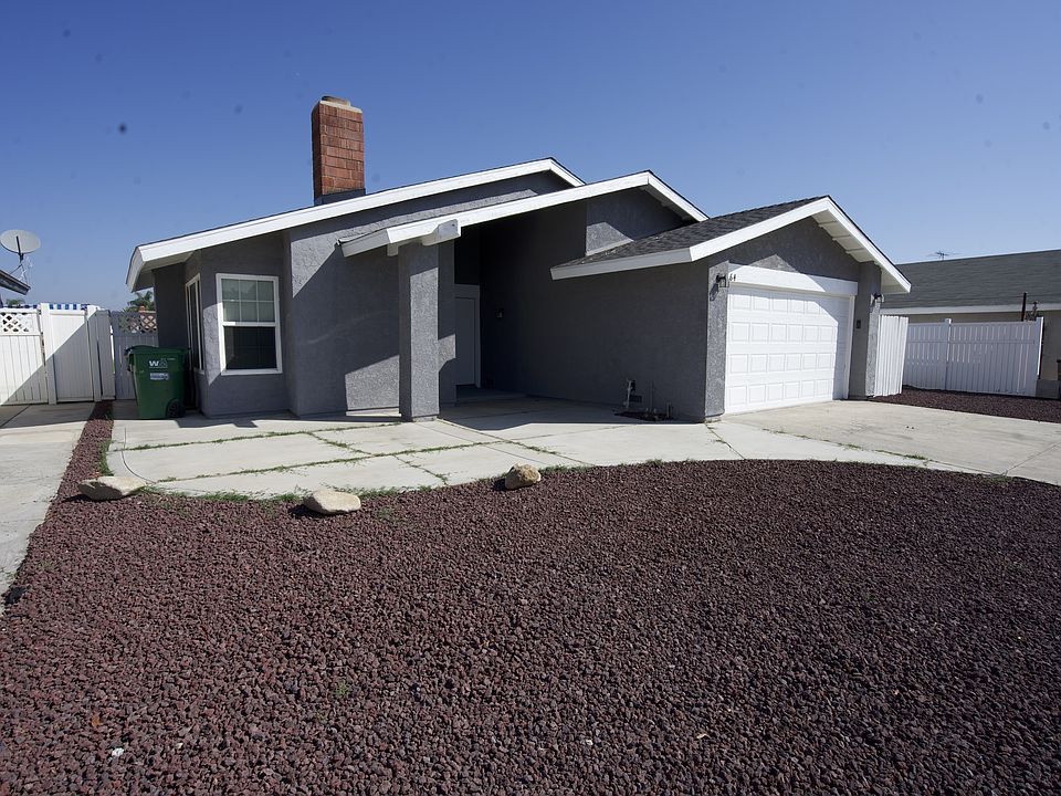 1st image of 24164 Silverwood Ln