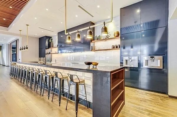135 Seaport Blvd #532 — Photo 18