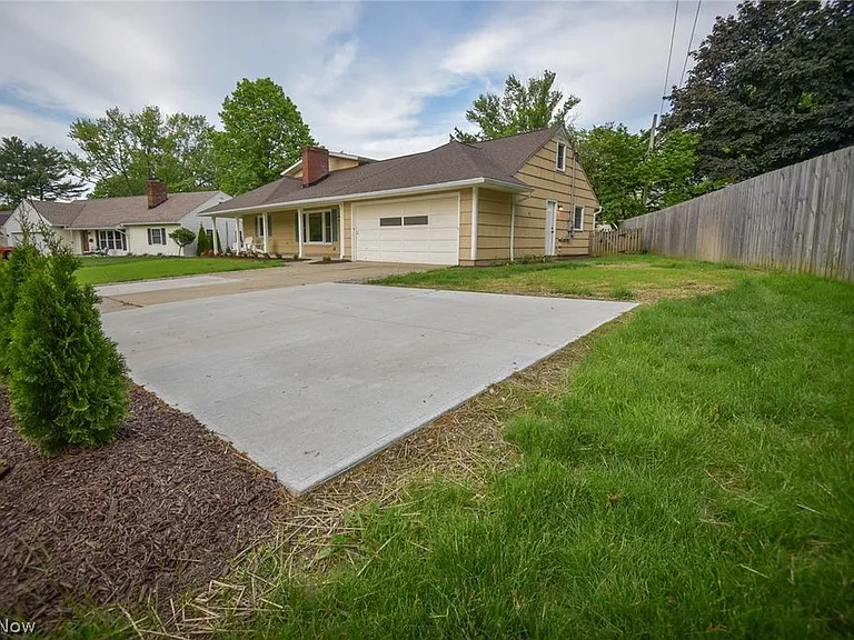 263 Cardinal Dr — Photo 43
