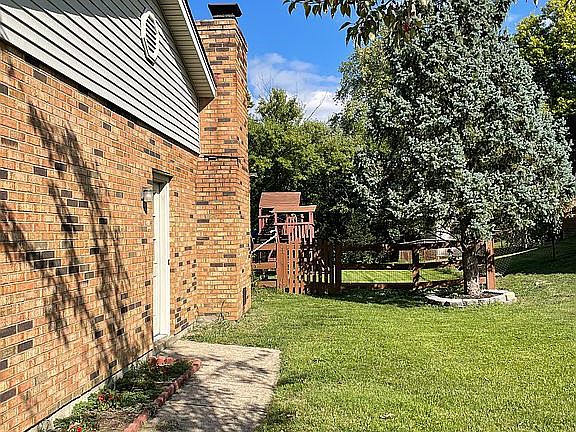 5th image of 5810 Gilmore Dr