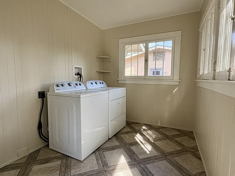 1122 Channing Ave — Photo 23