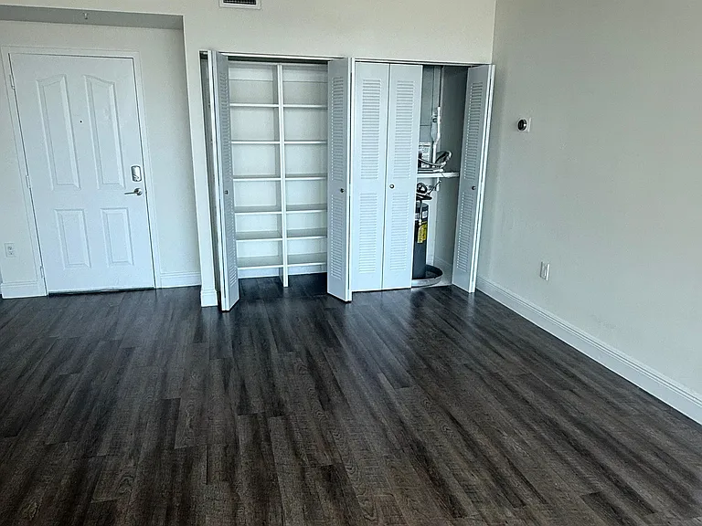 17000 N Bay Rd #1212 — Photo 7