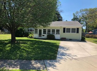 10 Haverford Rd, Somers Point, NJ 08244