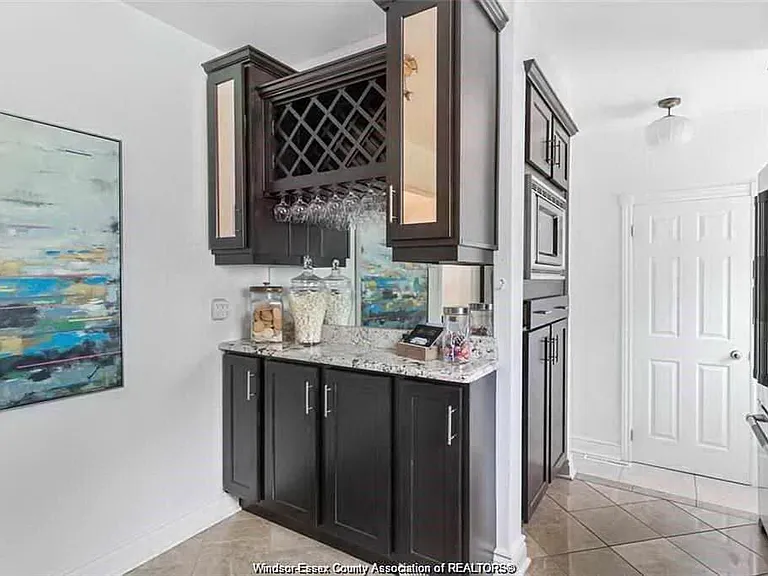 6711 Riverside Dr E — Photo 15