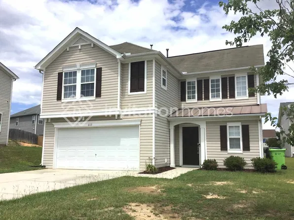 6113 Mansura Dr, Raleigh, NC 27610