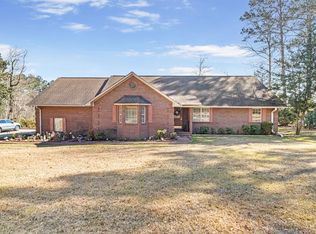 371 Mixon School Rd, Ozark, AL 36360