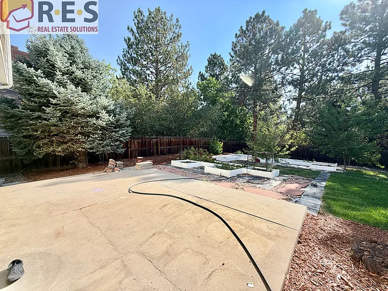 6346 S Jersey Ct — Photo 14