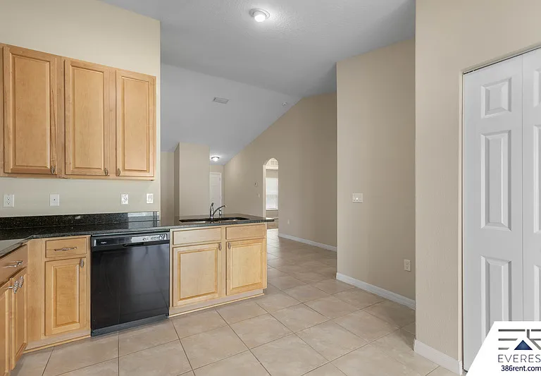 25 Louisville Dr #A — Photo 17