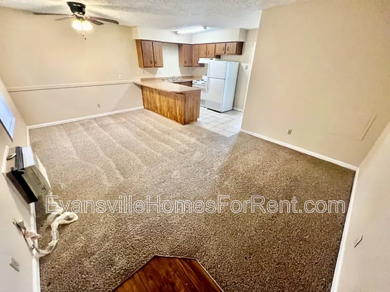Building Photo - 10455 Old Highway 62 E #F