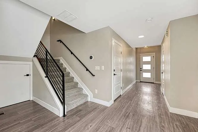 2891 W Parkside Pl — Photo 4