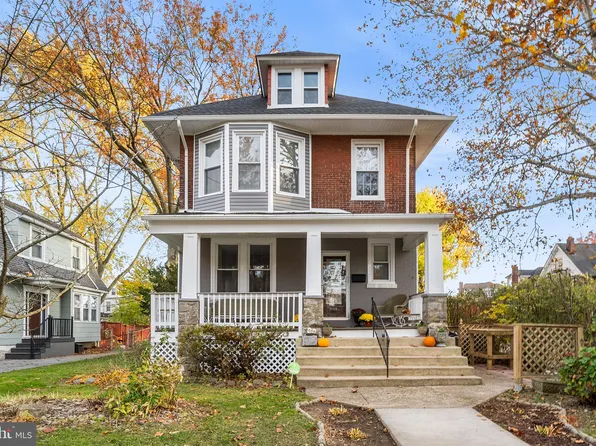 844 9th Ave, Prospect Park, PA 19076